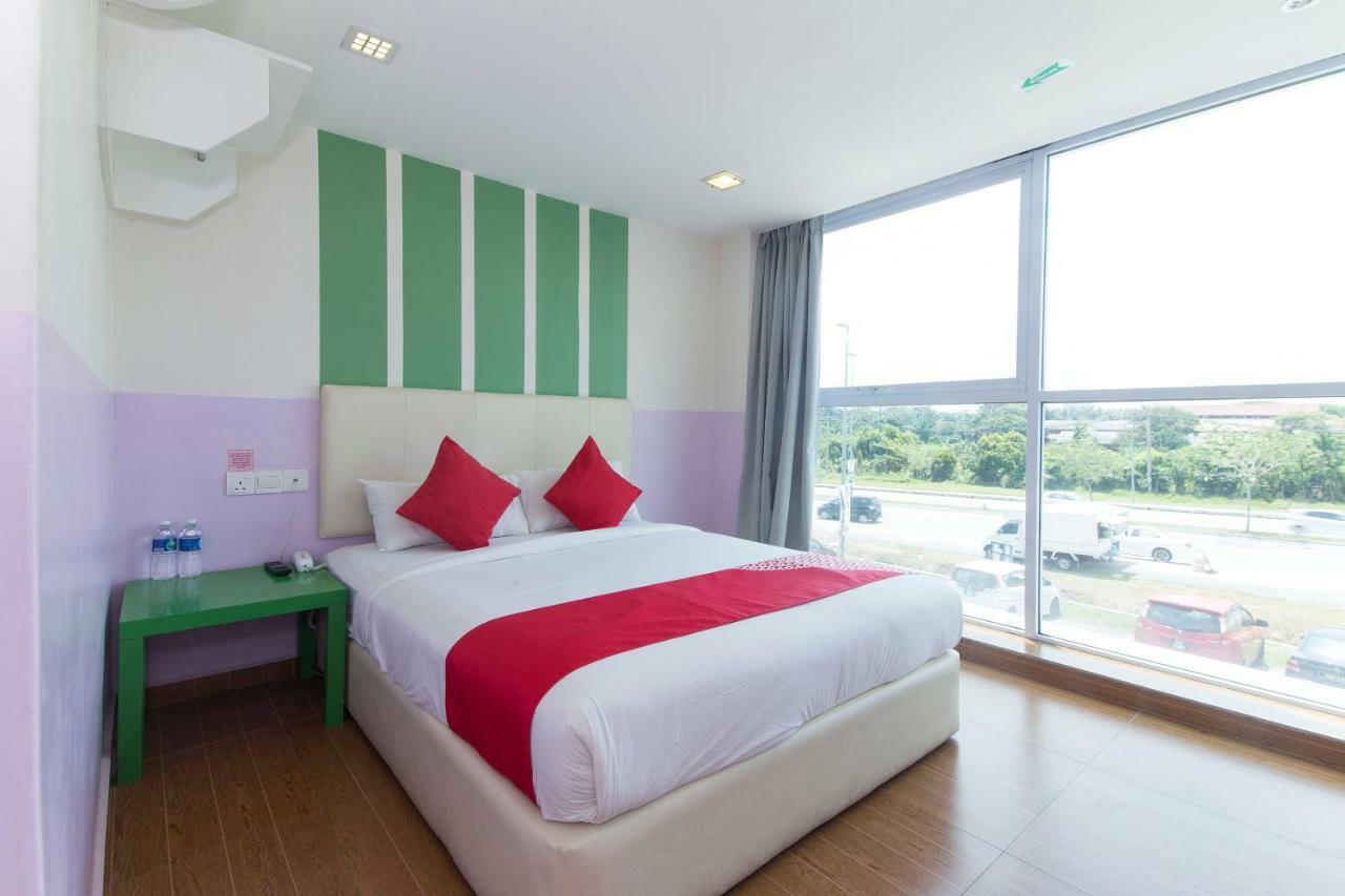 Oyo 419 City Boutique Hotel Bangi Zewnętrze zdjęcie